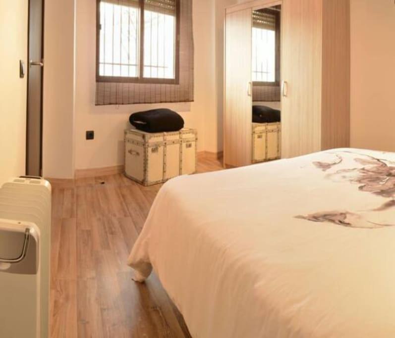 Bonito Ap Centrico Patio Wifi Parking Gratis. Apartment Granada Ngoại thất bức ảnh