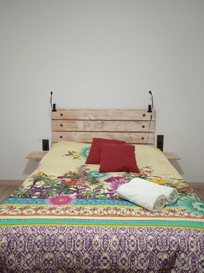 Bonito Ap Centrico Patio Wifi Parking Gratis. Apartment Granada Ngoại thất bức ảnh