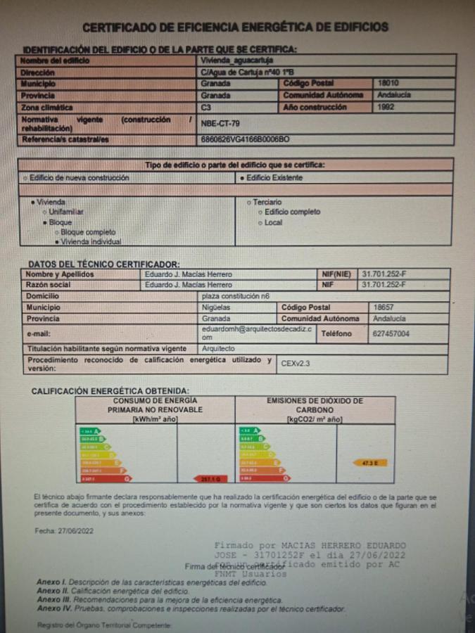 Bonito Ap Centrico Patio Wifi Parking Gratis. Apartment Granada Ngoại thất bức ảnh